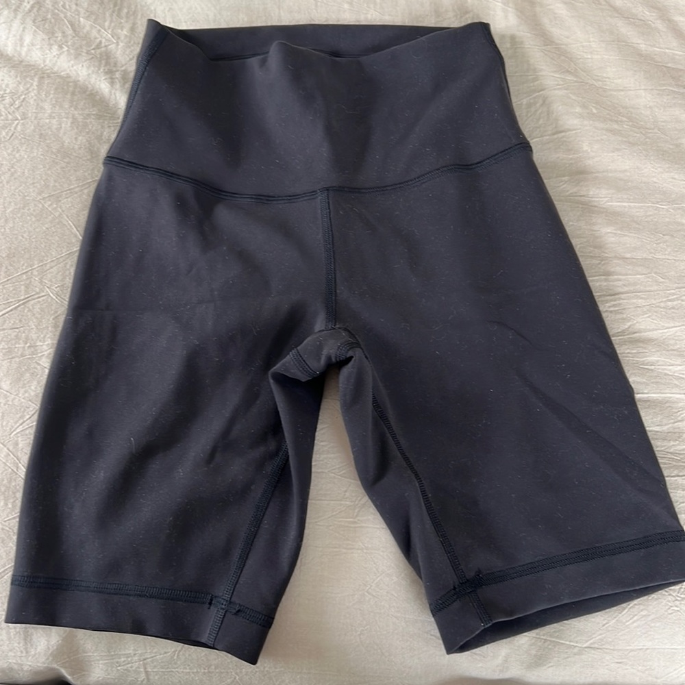 Lululemon biker shorts - never worn